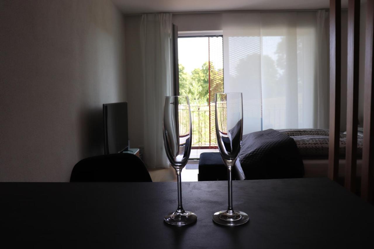 Luxus Apartment In Burghausen Buitenkant foto