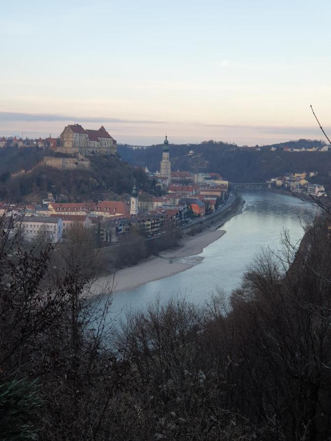 Luxus Apartment In Burghausen Buitenkant foto