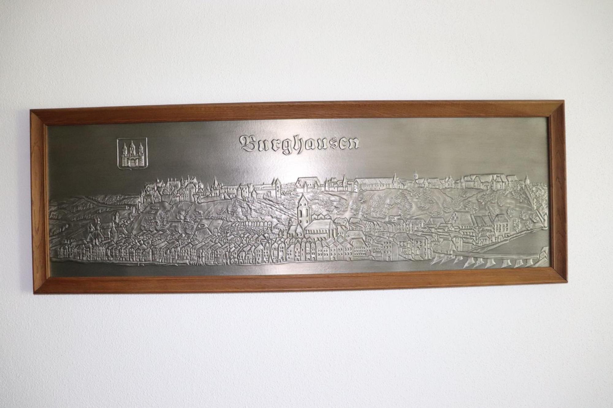 Luxus Apartment In Burghausen Buitenkant foto