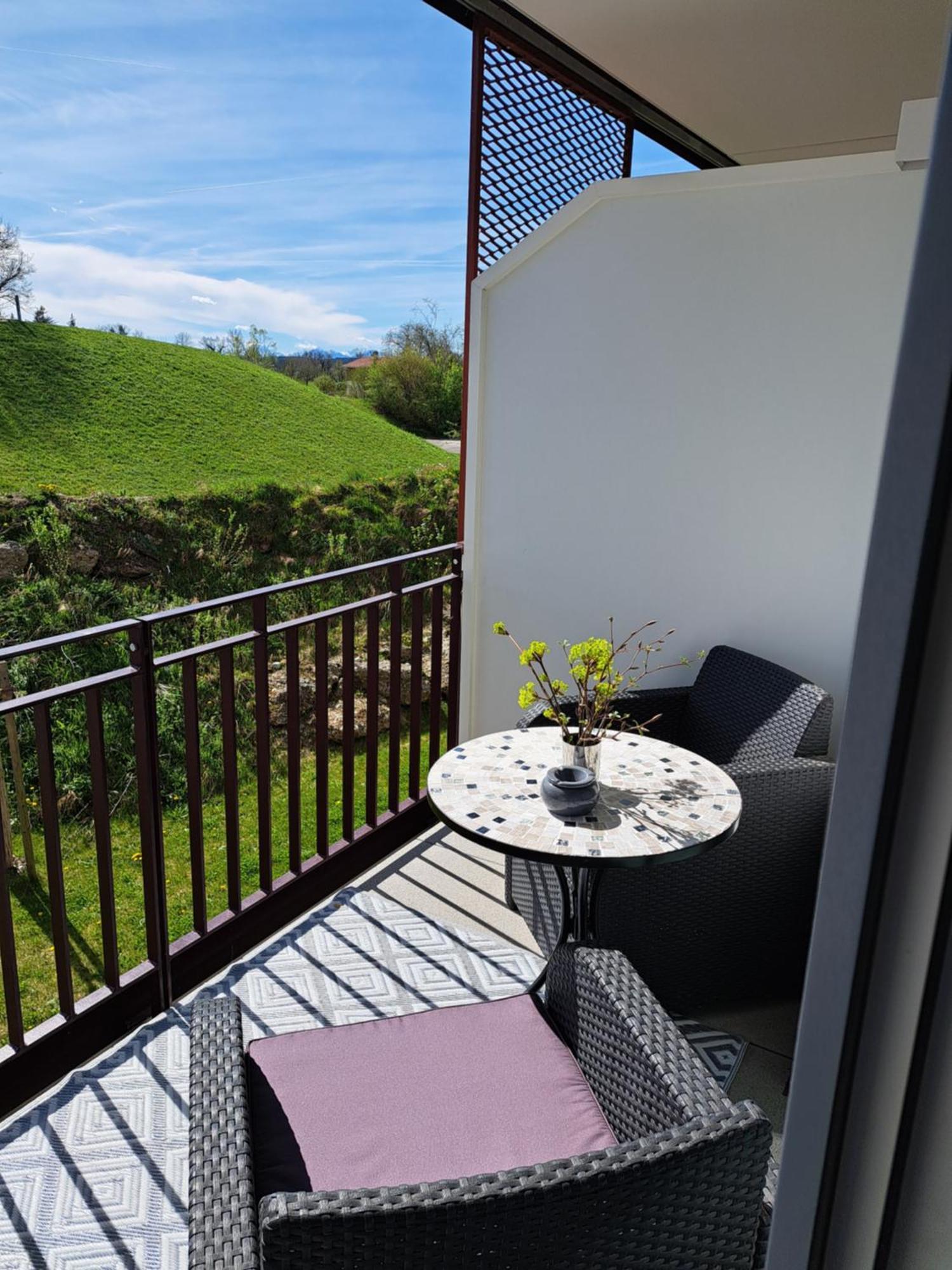 Luxus Apartment In Burghausen Buitenkant foto